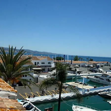 First Line Duplex Puerto Banus Sleeps 8 People Lägenhet Marbella